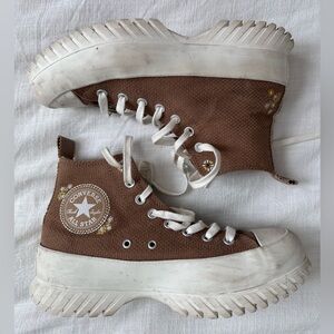 Converse Women's Chuck Taylor All Star Lugged 2.0 Sneaker